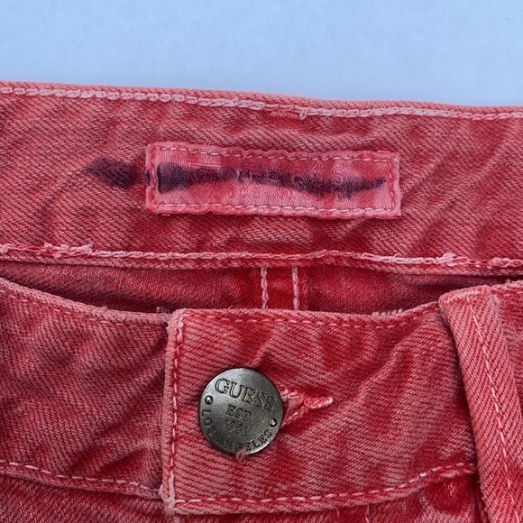 New GUESS Women's Denim Shorts SZ 27 - Picture 2 of 6